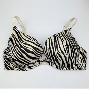 Victoria’s Secret Very Sexy Push-Up Bra‎